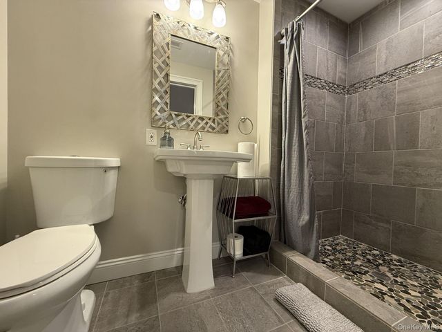 15 Max Way, Newburgh, NY 12550