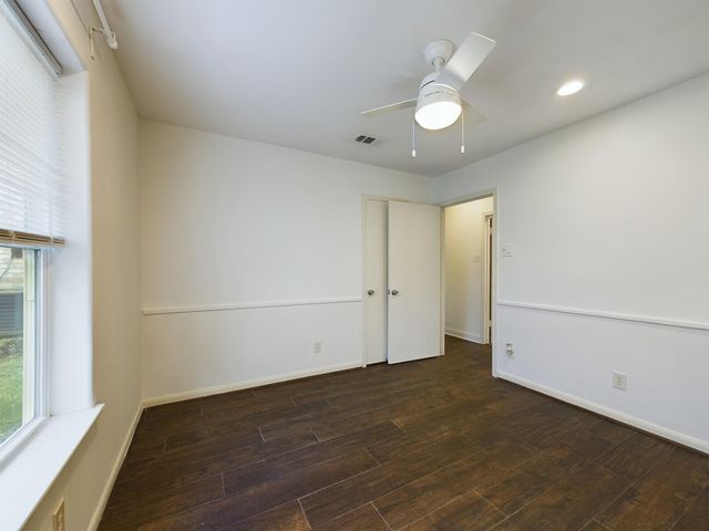5627 Winsome Lane, Houston, TX 77057