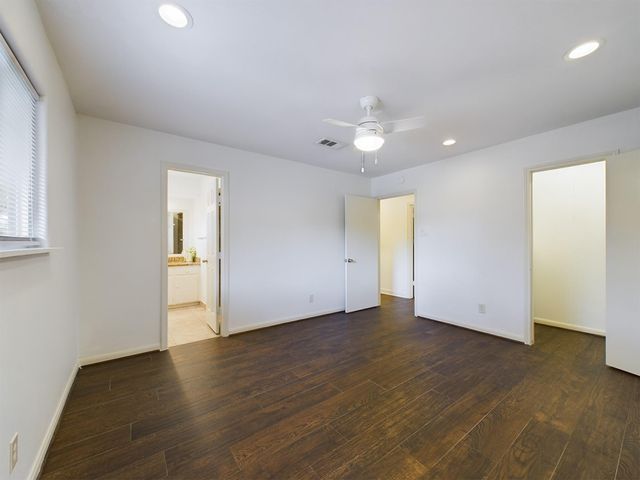 5627 Winsome Lane, Houston, TX 77057