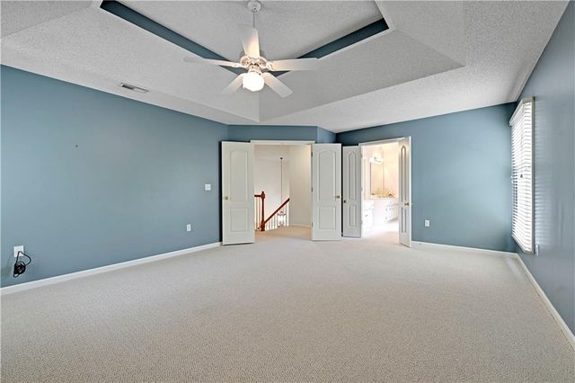 21528 W 99th Street, Lenexa, KS 66220