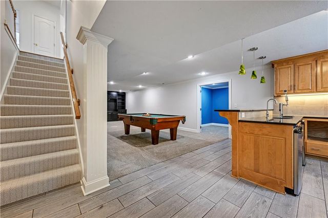 21528 W 99th Street, Lenexa, KS 66220