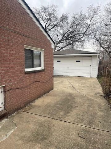 8254 Milburn Street, Westland, MI 48185