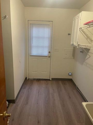 8254 Milburn Street, Westland, MI 48185