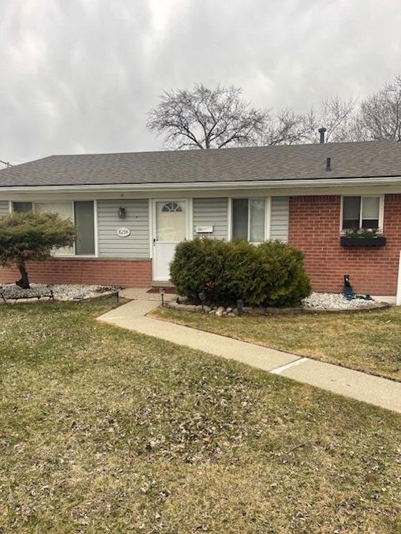 8254 Milburn Street, Westland, MI 48185