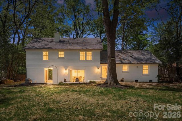 6523 Tall Oaks Trail, Charlotte, NC 28210