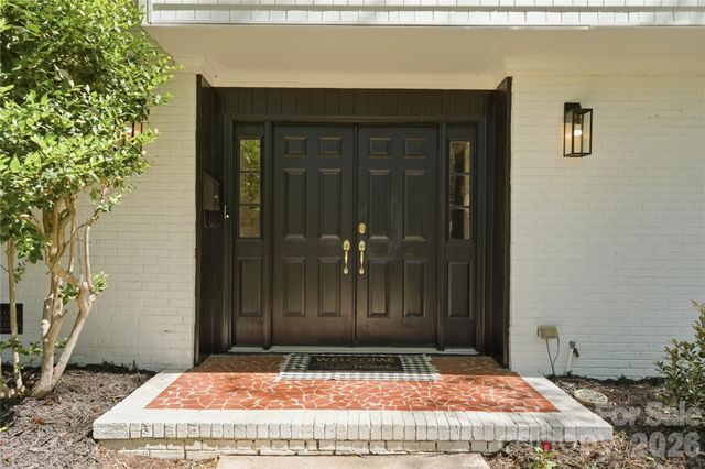 6523 Tall Oaks Trail, Charlotte, NC 28210