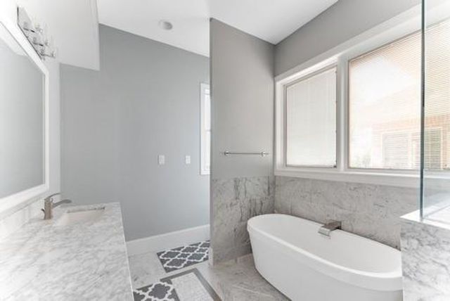 1443 Sugar Creek Boulevard, Sugar Land, TX 77478