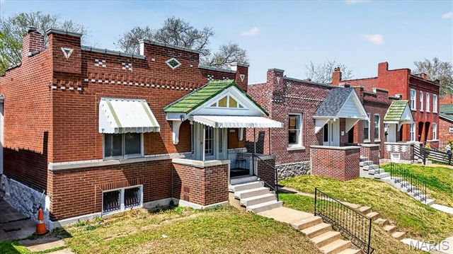 3647 S Compton Avenue, St Louis, MO 63118