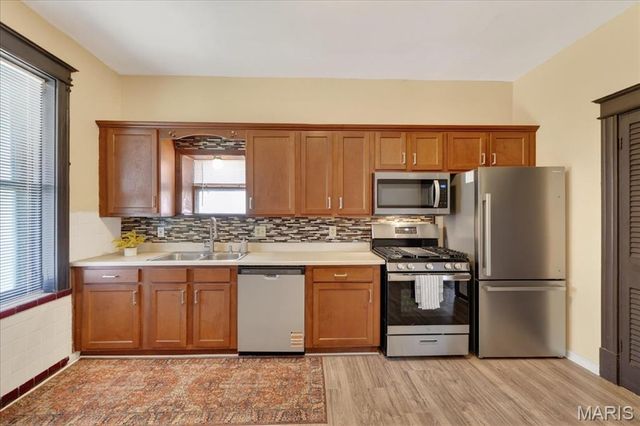 3647 S Compton Avenue, St Louis, MO 63118