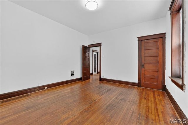 3647 S Compton Avenue, St Louis, MO 63118