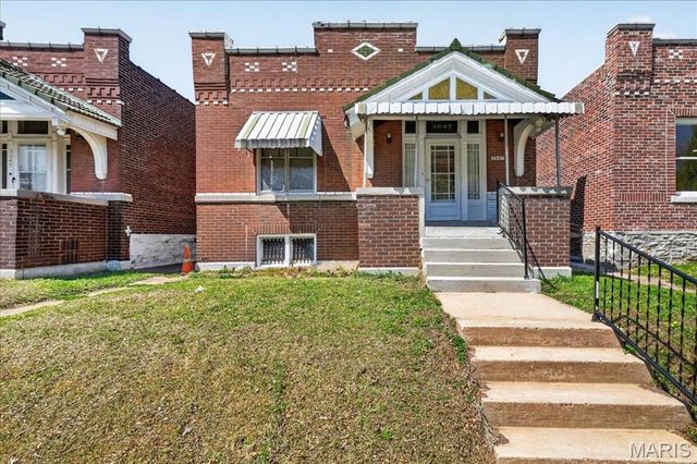 3647 S Compton Avenue, St Louis, MO 63118