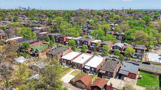 3647 S Compton Avenue, St Louis, MO 63118