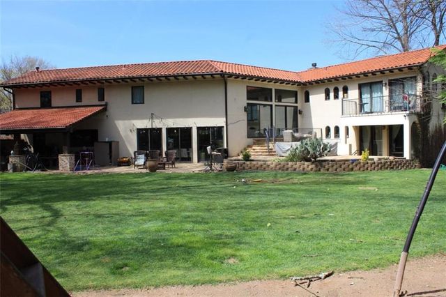 413 Spring House Cove, Atlanta, GA 30307