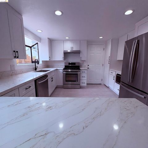 1101 Hourglass Place, Diamond Bar, CA 91765