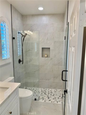 40 Paso Robles, Irvine, CA 92602