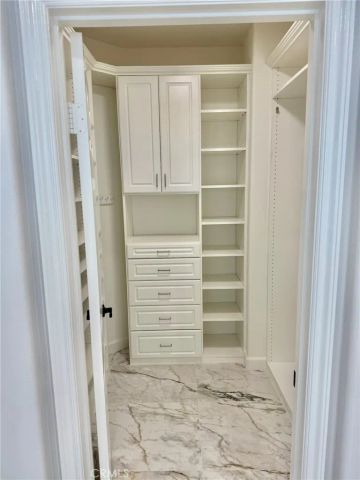 40 Paso Robles, Irvine, CA 92602