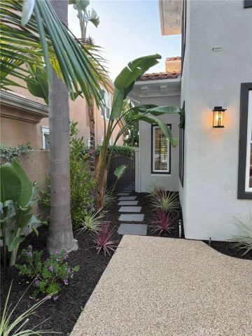 40 Paso Robles, Irvine, CA 92602