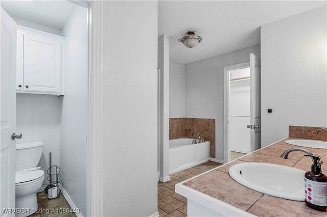 6562 Broadleaf Drive, Alma, AR 72921