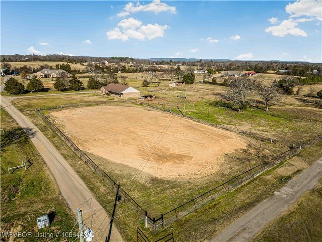 6562 Broadleaf Drive, Alma, AR 72921