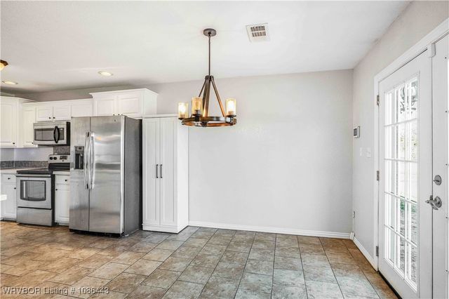 6562 Broadleaf Drive, Alma, AR 72921