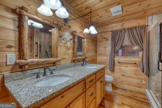 180 Shepherds Ridge Road, Morganton, GA 30560