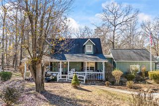 183 Golden Valley Drive, Demorest, GA 30535