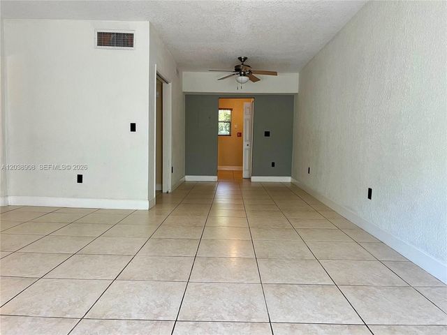 1150 99th St 6, Bay Harbor Islands, FL 33154