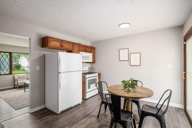 2498 Newburgh Drive, Columbus, OH 43219