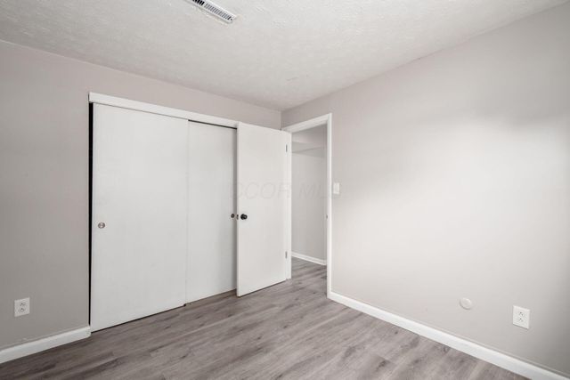 2498 Newburgh Drive, Columbus, OH 43219