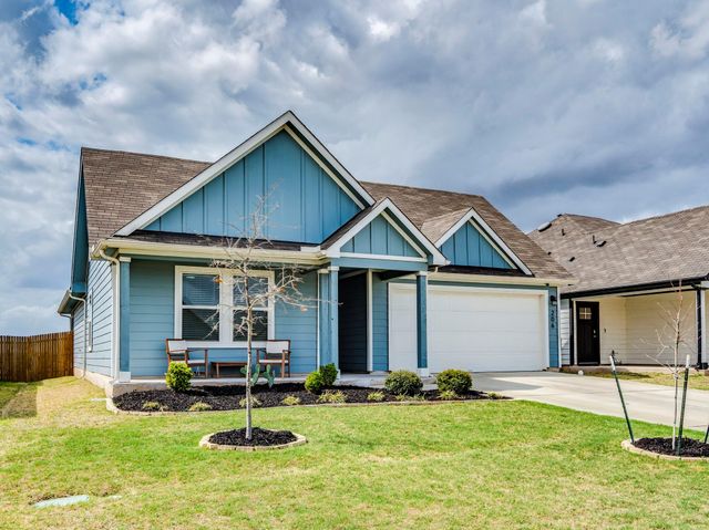 206 Fort Clark Springs DR, Hutto, TX 78634