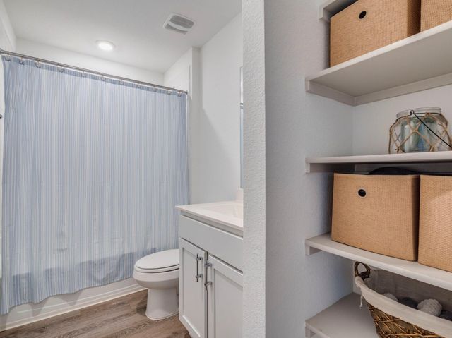 206 Fort Clark Springs DR, Hutto, TX 78634