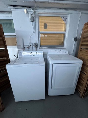 2796 SW 34th Ct Rear, Miami, FL 33133