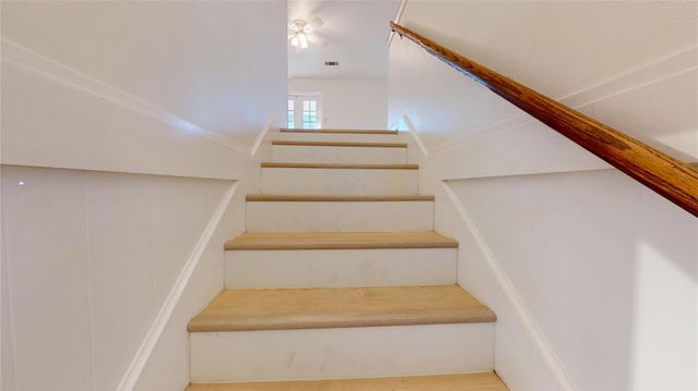 347 Forest Lake Drive, Seabrook, TX 77586