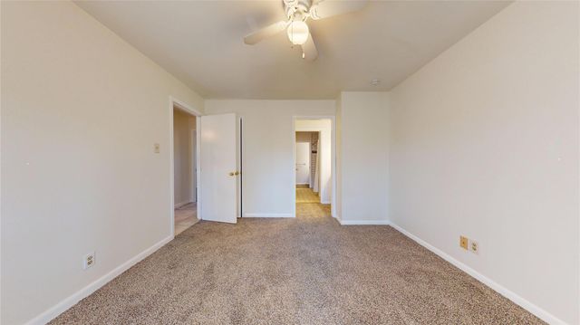 347 Forest Lake Drive, Seabrook, TX 77586