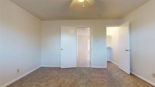 347 Forest Lake Drive, Seabrook, TX 77586