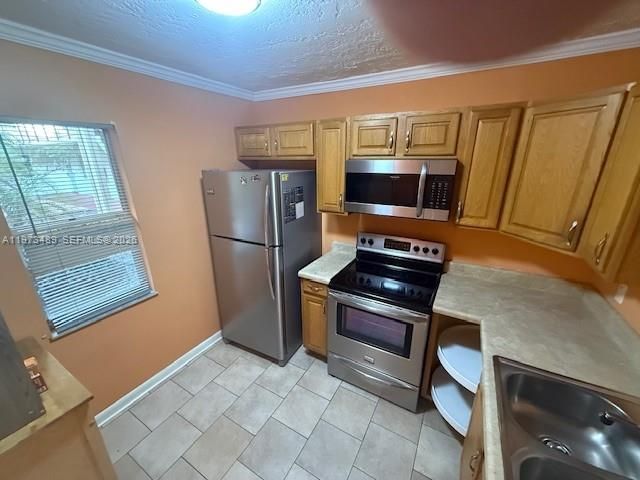 2801 Somerset Drive 105, Lauderdale Lakes, FL 33311