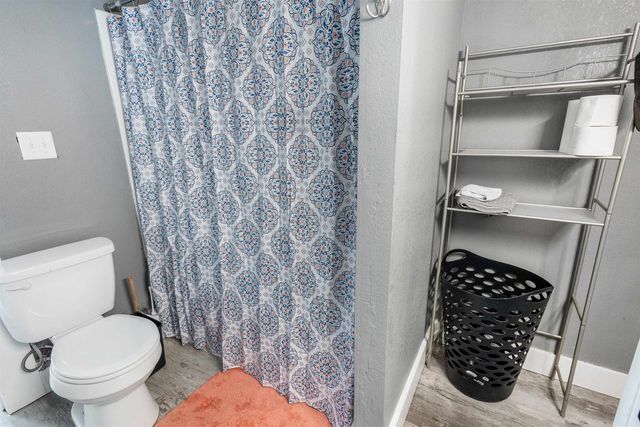 1125 N Meridian Ave, Wichita, KS 67203