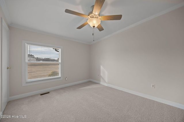 3905 Hudsons Crossroads Road, Greenville, NC 27858