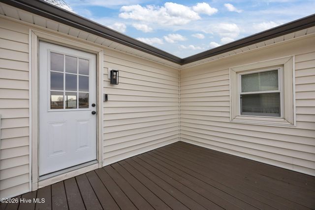 3905 Hudsons Crossroads Road, Greenville, NC 27858