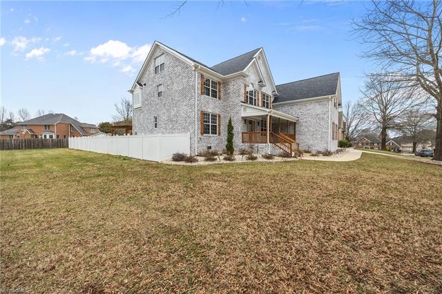 2309 Faircloth Way, High Point, NC 27265
