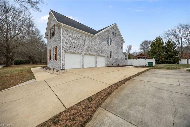 2309 Faircloth Way, High Point, NC 27265