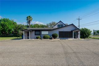 1315 Wildcat Dr, Portland, TX 78374