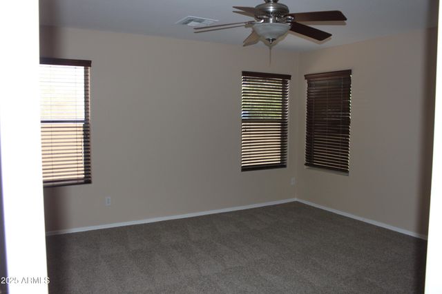33082 N CAT HILLS Avenue, San Tan Valley, AZ 85144