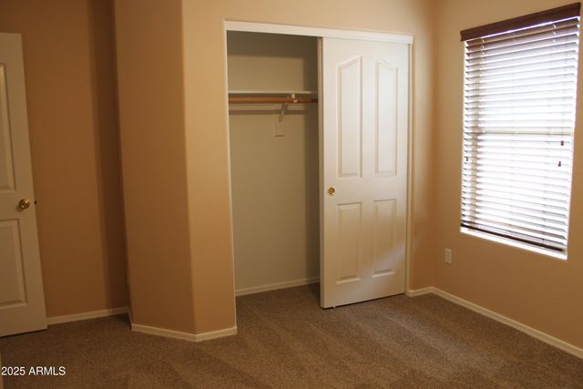 33082 N CAT HILLS Avenue, San Tan Valley, AZ 85144