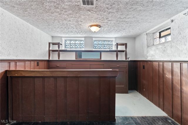 14313 Montrose Avenue, Cleveland, OH 44111