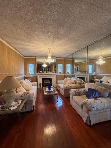 322 SW 31st Ct, Miami, FL 33135