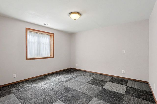 2351 N Crestline Ct., Wichita, KS 67205