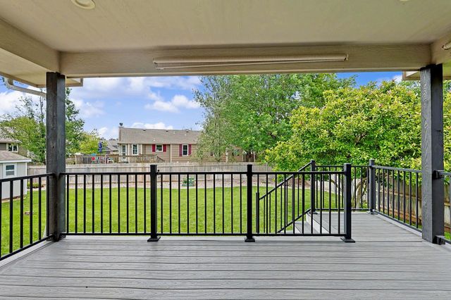 2351 N Crestline Ct., Wichita, KS 67205
