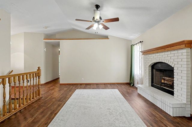 2351 N Crestline Ct., Wichita, KS 67205