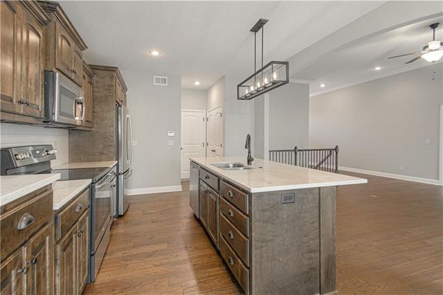 9326 N Ditzler Avenue, Kansas City, MO 64157